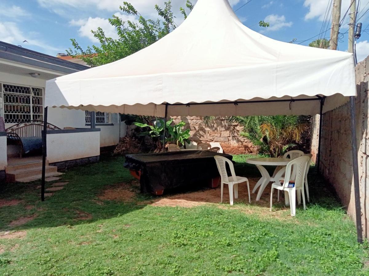 Pinkroses Gardens Hostel Nairobi Eksteriør billede