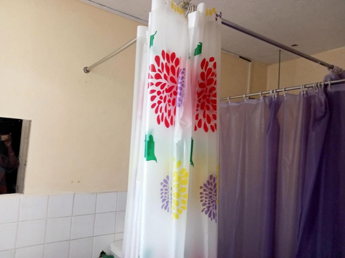Pinkroses Gardens Hostel Nairobi Eksteriør billede